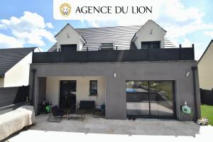 Picture of listing #330613489. House for sale in Dreux
