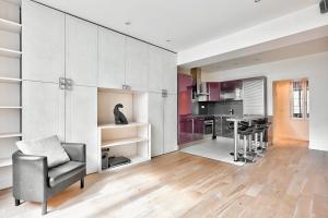 Picture of listing #330614405. Appartment for sale in Paris