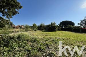 Picture of listing #330616608. Land for sale in Castelginest