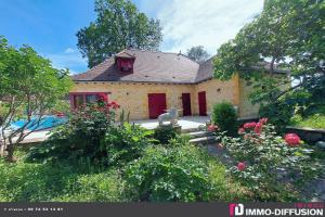 Picture of listing #330619358. House for sale in Puy-l'Évêque