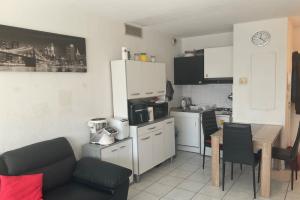 Picture of listing #330620380. Appartment for sale in Marseille