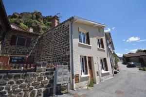 Picture of listing #330620504. House for sale in Polignac