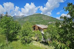 Picture of listing #330620768. House for sale in Briançon