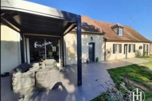 Picture of listing #330626468. House for sale in Saint-Amand-Montrond