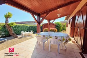 Picture of listing #330629567. House for sale in Roquebrune-sur-Argens