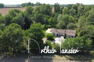 Picture of listing #330629590. House for sale in Carsac-de-Gurson