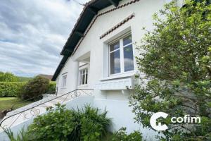 Picture of listing #330630828. House for sale in Pau