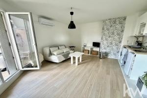 Picture of listing #330636089. Appartment for sale in Marseille