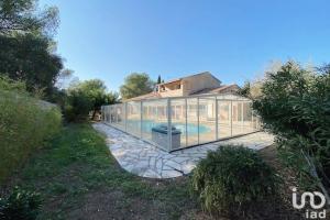 Picture of listing #330638543. House for sale in Saint-Raphaël