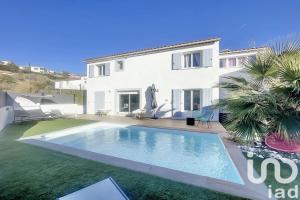 Picture of listing #330640985. House for sale in Marseille