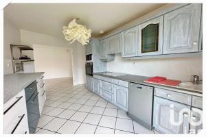 Thumbnail of property #330642819. Click for details