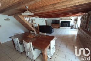 Picture of listing #330646116. House for sale in Vouhé