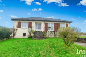 Picture of listing #330652894. House for sale in Montmorillon