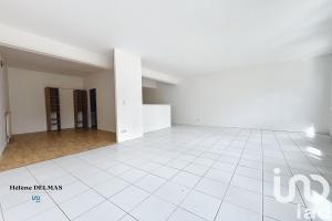 Thumbnail of property #330654076. Click for details