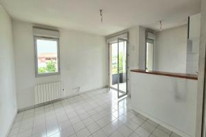 Picture of listing #330658409. Appartment for sale in Montauban