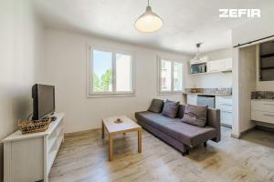 Picture of listing #330662959. Appartment for sale in Marseille