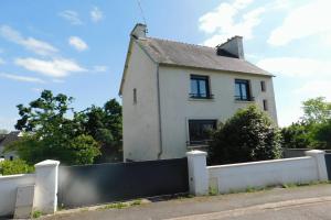 Picture of listing #330663061. House for sale in Carhaix-Plouguer