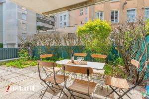 Picture of listing #330672417. Appartment for sale in Lyon