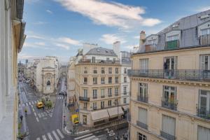 Picture of listing #330673906. Appartment for sale in Paris