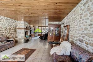Picture of listing #330682586. House for sale in Bellegarde-en-Marche