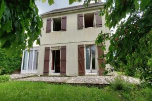 Picture of listing #330684422. House for sale in La Croix-en-Touraine