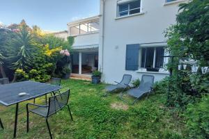 Picture of listing #330684679. Appartment for sale in Royan