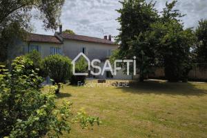 Picture of listing #330685215. House for sale in Saint-Julien-de-l'Escap