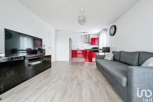 Picture of listing #330688123. Appartment for sale in Aulnay-sous-Bois