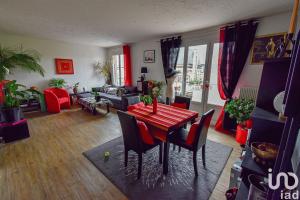 Picture of listing #330692427. Appartment for sale in Villemomble