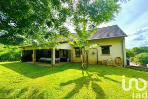 Picture of listing #330694556. House for sale in La Celle-sur-Loire