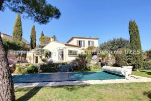 Picture of listing #330700704. House for sale in Uzès