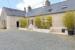 Picture of listing #330700717. House for sale in Saint-Rémy-de-Sillé