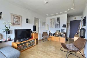 Picture of listing #330701802. Appartment for sale in Marseille