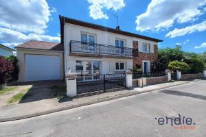 Picture of listing #330703239. House for sale in Montluçon