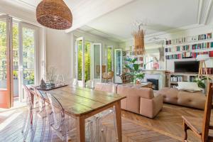 Picture of listing #330713274. Appartment for sale in Paris