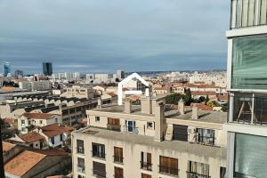 Picture of listing #330720969. Appartment for sale in Marseille