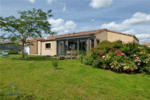 Picture of listing #330724485. House for sale in Mouilleron-Saint-Germain