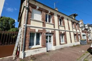 Picture of listing #330728546. House for sale in La Ferrière-sur-Risle