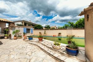 Picture of listing #330733047. House for sale in Salon-de-Provence