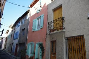 Picture of listing #330740457. House for sale in Quillan