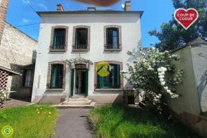 Picture of listing #330743561. House for sale in Saint-Julien-du-Sault