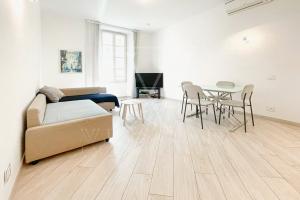Picture of listing #330746126. Appartment for sale in Cannes