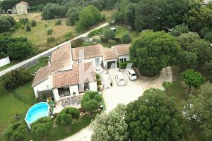 Picture of listing #330747245. House for sale in Uzès