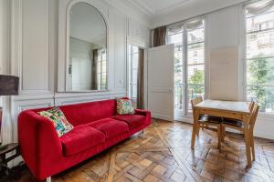 Picture of listing #330747913. Appartment for sale in Paris