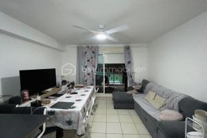 Picture of listing #330750619. Appartment for sale in Saint-Denis