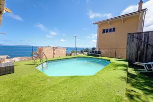 Picture of listing #330751343. Appartment for sale in Théoule-sur-Mer