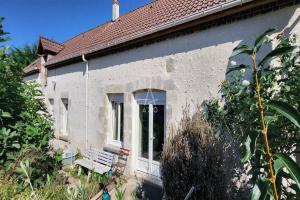 Picture of listing #330753021. House for sale in Cloyes-sur-le-Loir