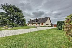 Picture of listing #330753199. House for sale in Ouzouer-sur-Trézée