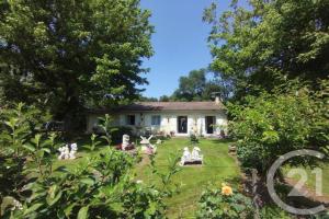 Picture of listing #330753945. House for sale in Saint-Germain-d'Esteuil