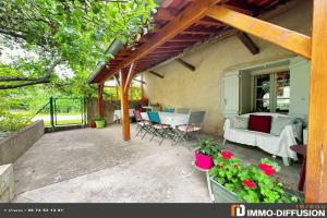 Picture of listing #330754695. House for sale in Baudrières